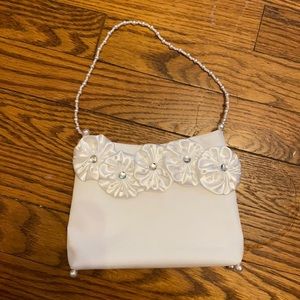 White Purse with flowers